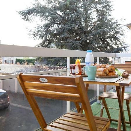 Appartement Cozy: 10/15 Min Des Champs Elysee 萨特鲁维尔 外观 照片